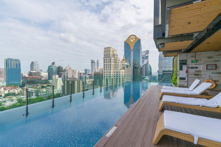 <a href='https://www.fodors.com/world/asia/thailand/bangkok/experiences/news/photos/dos-and-donts-important-things-to-know-before-for-visiting-bangkok-thailand#'>From "The 10 Dos and Don’ts for Visiting Bangkok, Thailand: Do Keep a Card for Your Hotel in Your Pocket"</a>