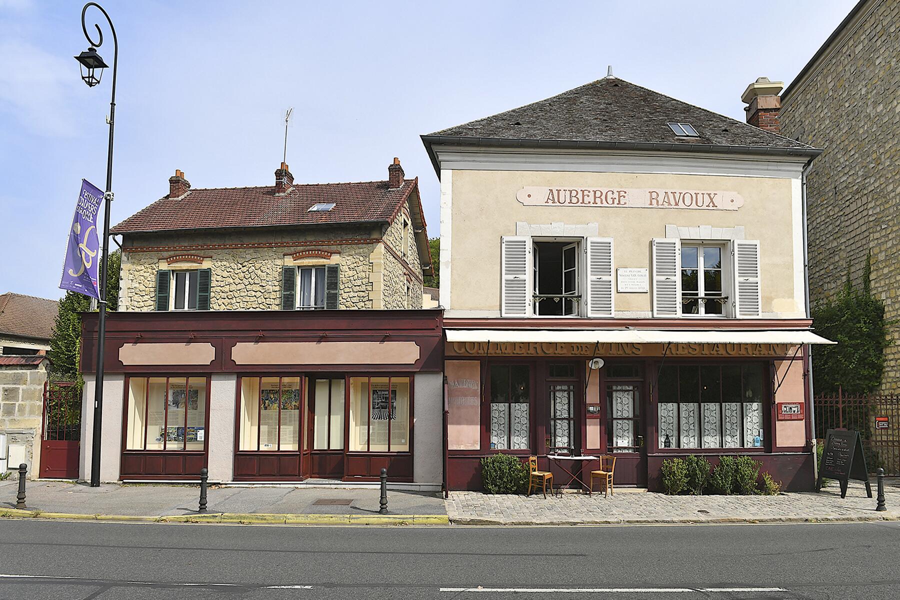 <a href='https://www.fodors.com/world/europe/france/paris/experiences/news/photos/these-backup-paris-attractions-help-you-avoid-the-crowds#'>From "Forgot to Reserve Tickets for Paris' Main Attractions? These 10 Spots Are Perfect Alternatives: Montmartre Too Crowded? Head to Auvers-sur-Oise"</a>