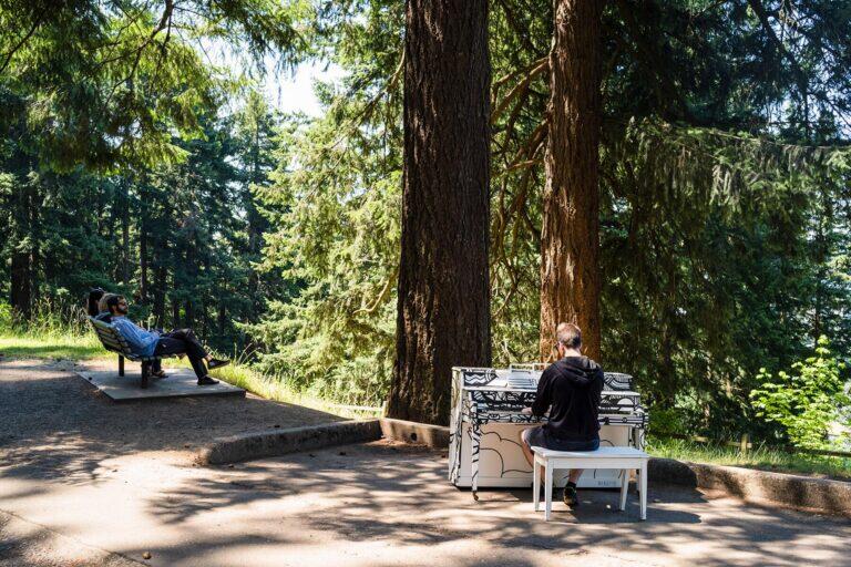 <a href='https://www.fodors.com/world/north-america/usa/oregon/portland/experiences/news/photos/best-hikes-and-walks-in-portland-oregon#'>From "The 10 Best Hikes and Walks in Portland"</a>