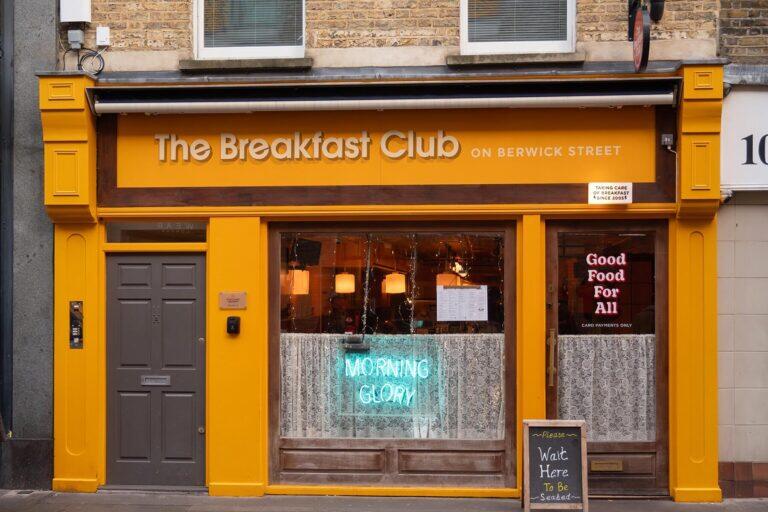 <a href='https://www.fodors.com/world/europe/england/london/experiences/news/photos/londons-tourist-traps-that-you-should-consider-skipping#'>From "These 12 TikTok-Famous London Experiences Are Totally Worth Missing: The Breakfast Club"</a>