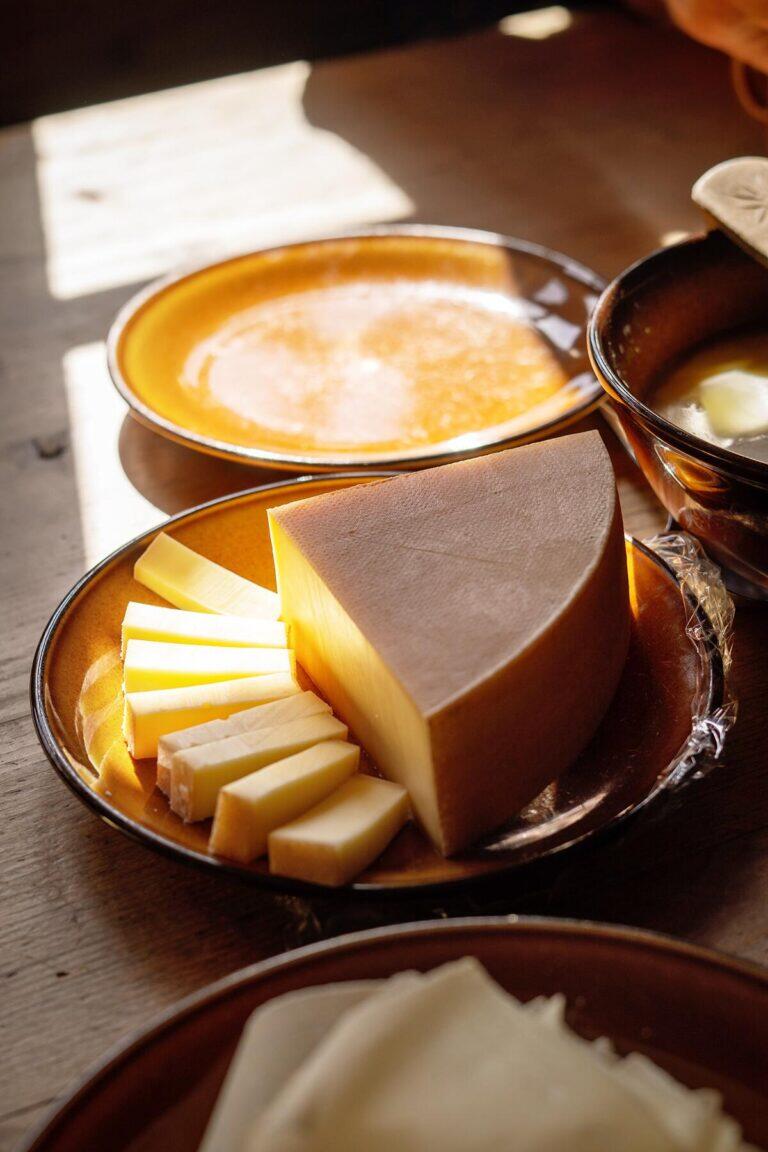 <a href='https://www.fodors.com/world/europe/switzerland/experiences/news/photos/11-ways-to-experience-switzerlands-cheese-culture#'>From "11 Ways to Experience Switzerland's Cheese Culture: Learn About Switzerland’s Most Exported Cheese in Gruyère"</a>