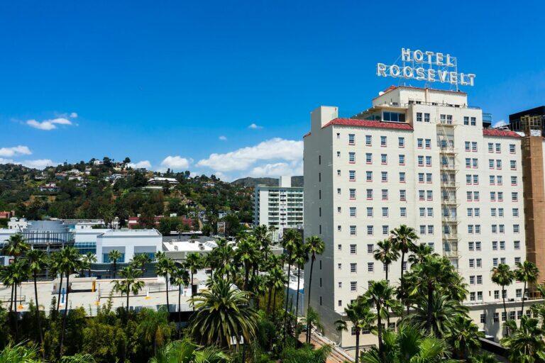 <a href='https://www.fodors.com/world/north-america/usa/california/los-angeles/experiences/news/photos/los-angeles-celebrity-attractions-that-are-actually-worth-visiting#'>From "15 Celebrity Attractions in L.A. That Don't Suck: Hollywood Roosevelt"</a>