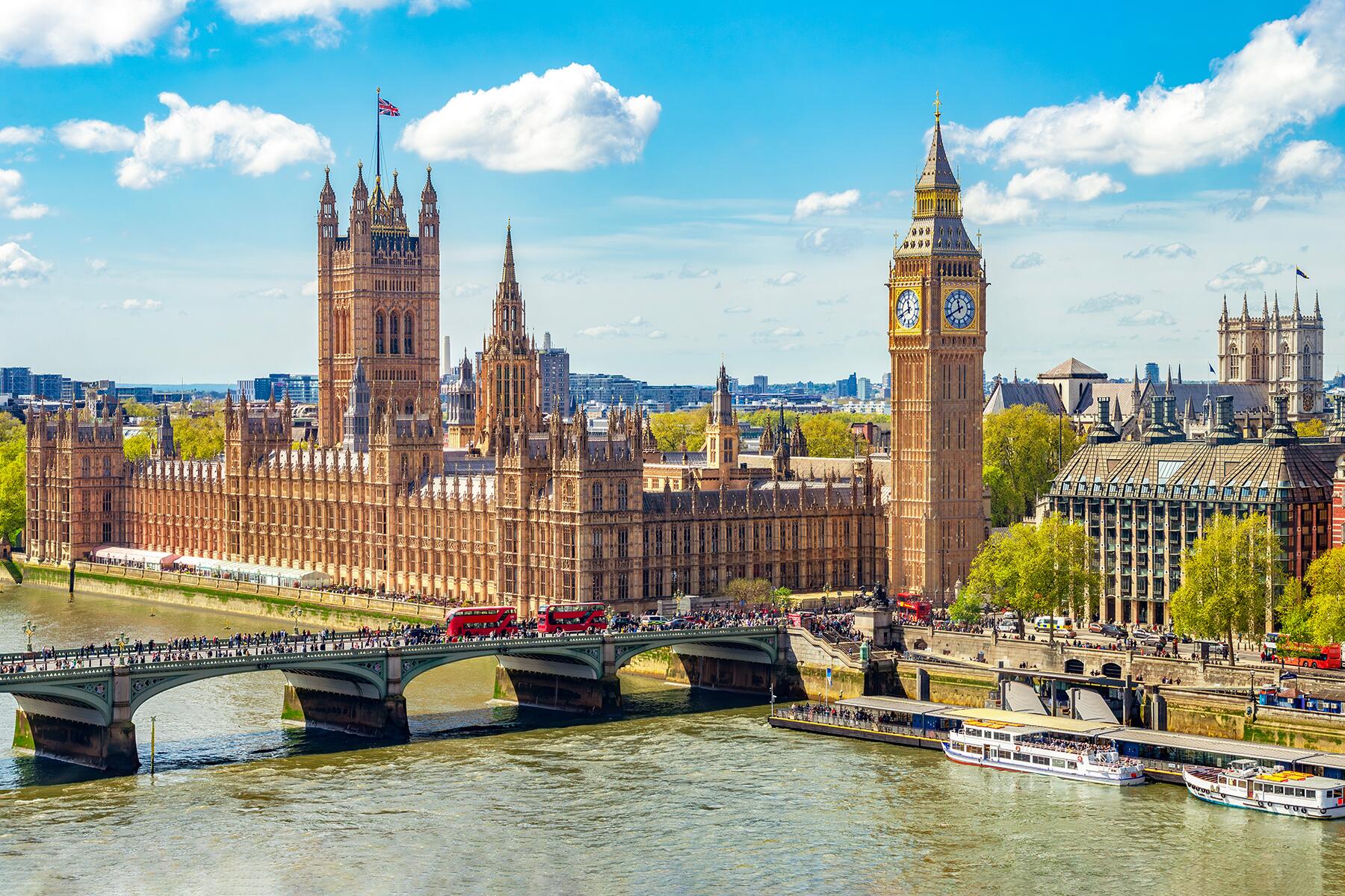 Airline Raised Flight Price From $4,000 to $28,000, as War Hits Travel Budgets