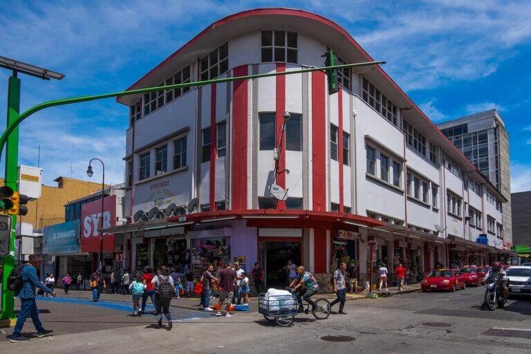<a href='https://www.fodors.com/world/mexico-and-central-america/costa-rica/experiences/news/photos/important-things-to-know-before-traveling-to-costa-rica#'>From "11 Things to Know Before Traveling to Costa Rica: Currency and the Cost of Things"</a>