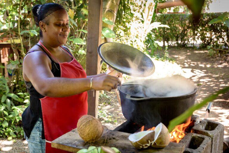 <a href='https://www.fodors.com/world/mexico-and-central-america/costa-rica/experiences/news/photos/important-things-to-know-before-traveling-to-costa-rica#'>From "11 Things to Know Before Traveling to Costa Rica: Costa Rican Cuisine and Eating Culture"</a>