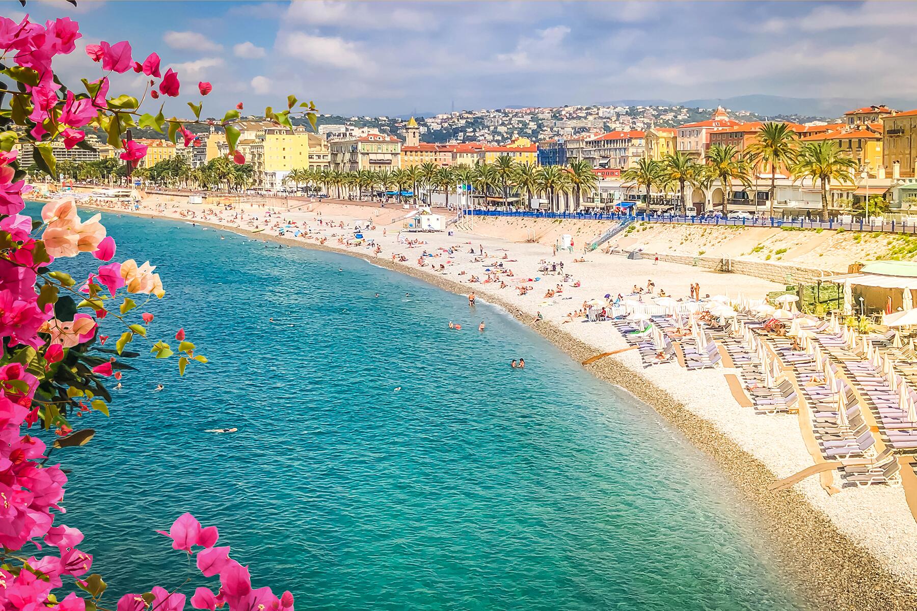 <a href='https://www.fodors.com/world/europe/france/experiences/news/photos/important-things-to-know-before-traveling-to-france#'>From "11 Things to Know Before Traveling to France"</a>