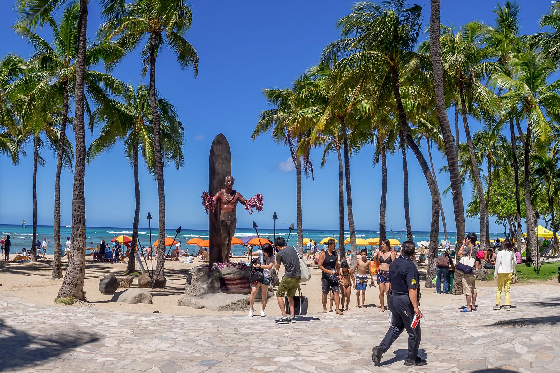 <a href='https://www.fodors.com/world/north-america/usa/hawaii/experiences/news/photos/important-things-to-know-before-traveling-to-hawaii#'>From "11 Things to Know Before Traveling to Hawaii: Staying Safe in Hawaii"</a>