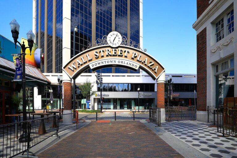 <a href='https://www.fodors.com/world/north-america/usa/florida/orlando/experiences/news/photos/things-tourists-should-never-do-in-orlando-florida#'>From "12 Reasons Locals in Orlando Hate Tourists: You Ignore Downtown Orlando"</a>