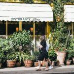 <a href='https://www.fodors.com/world/europe/england/london/experiences/news/photos/what-not-to-do-in-london#'>From "10 Reasons Londoners Hate Tourists: Thinking British Food Is All Fish and Chips"</a>