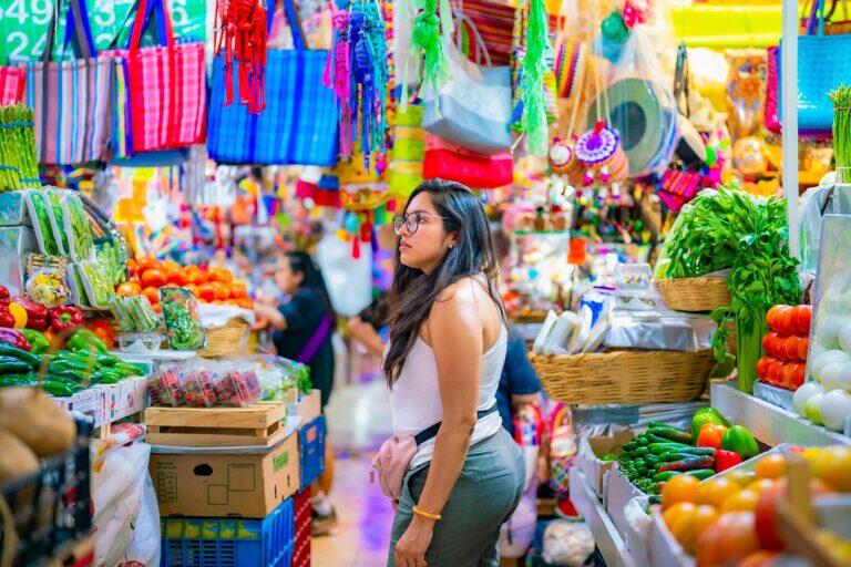 <a href='https://www.fodors.com/world/mexico-and-central-america/mexico/mexico-city/experiences/news/photos/ways-tourists-behave-badly-in-mexico-city#'>From "9 Reasons Locals Hate Tourists in Mexico City: You Think Mexico Is Lucky to Have You"</a>