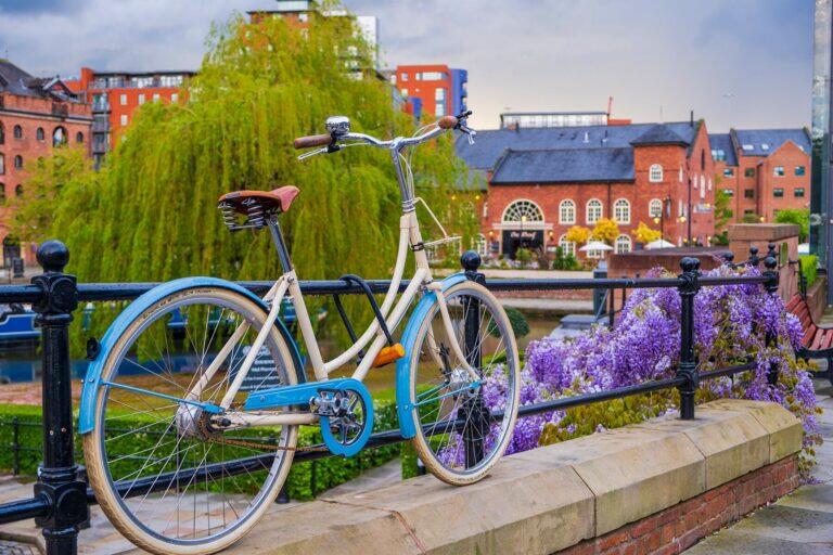 <a href='https://www.fodors.com/world/europe/england/manchester-liverpool-and-the-peak-district/places/manchester/experiences/news/photos/best-things-to-do-in-manchester-england#'>From "The 15 Best Things to Do in Manchester, England (and Top Things to Avoid)"</a>