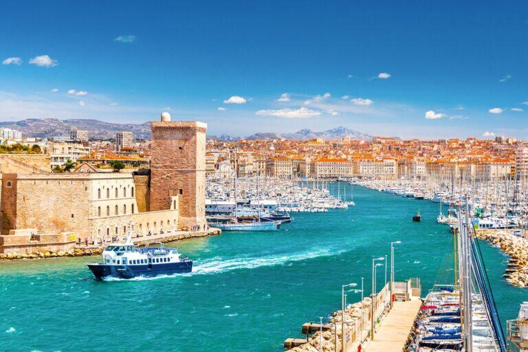 <a href='https://www.fodors.com/world/europe/france/provence/places/aix-marseille-and-the-central-coast/marseille/experiences/news/photos/best-things-to-do-in-marseille-france#'>From "The 12 Best Things to Do in Marseille, France (and the Top Things to Avoid)"</a>