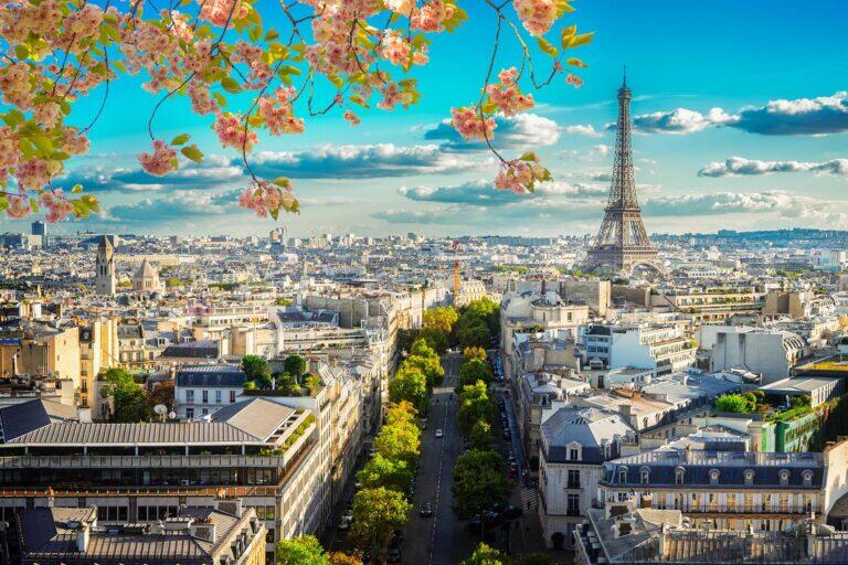 <a href='https://www.fodors.com/world/europe/france/paris/experiences/news/photos/20-ultimate-things-to-do-in-paris#'>From "The 15 Ultimate Things to Do in Paris in 2025 (And the Top Things to Avoid)"</a>