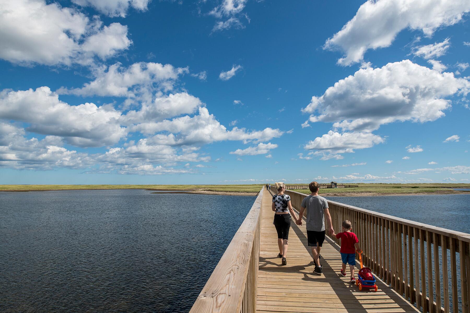 <a href='https://www.fodors.com/world/north-america/canada/experiences/news/photos/canadas-best-beaches-from-red-sand-shores-to-midnight-sun-swims#'>From "Yes, Canada Has Amazing Beaches. These Are the 11 Best: Kelly’s Beach"</a>