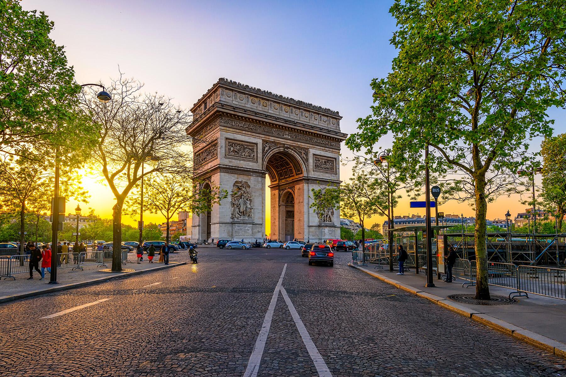 <a href='https://www.fodors.com/world/europe/france/paris/experiences/news/photos/20-ultimate-things-to-do-in-paris#'>From "The 15 Ultimate Things to Do in Paris in 2025 (And the Top Things to Avoid): Visit the Arc de Triomphe"</a>