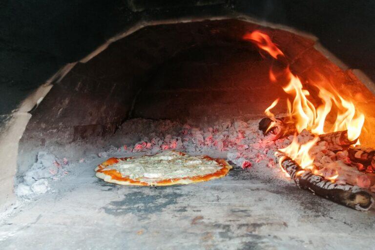 <a href='https://www.fodors.com/world/europe/france/provence/places/aix-marseille-and-the-central-coast/marseille/experiences/news/photos/best-things-to-do-in-marseille-france#'>From "The 12 Best Things to Do in Marseille, France (and the Top Things to Avoid)"</a>