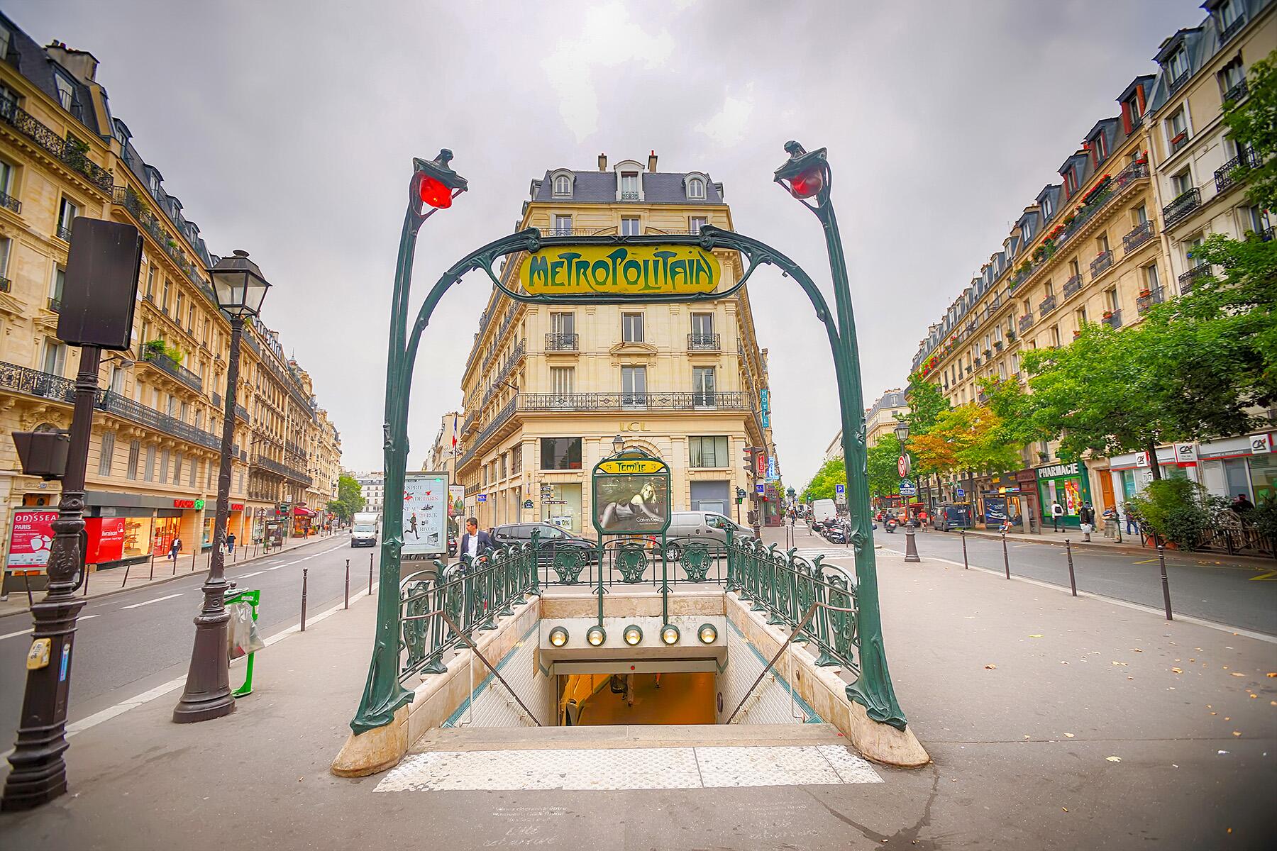 <a href='https://www.fodors.com/world/europe/france/paris/experiences/news/photos/20-ultimate-things-to-do-in-paris#'>From "The 15 Ultimate Things to Do in Paris in 2025 (And the Top Things to Avoid): Things to Avoid: Metro Pickpockets"</a>