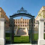 <a href='https://www.fodors.com/world/europe/france/provence/places/aix-marseille-and-the-central-coast/marseille/experiences/news/photos/best-things-to-do-in-marseille-france#'>From "The 12 Best Things to Do in Marseille, France (and the Top Things to Avoid): The Best Luxury Hotel: Hôtel Dieu InterContinental Marseille"</a>