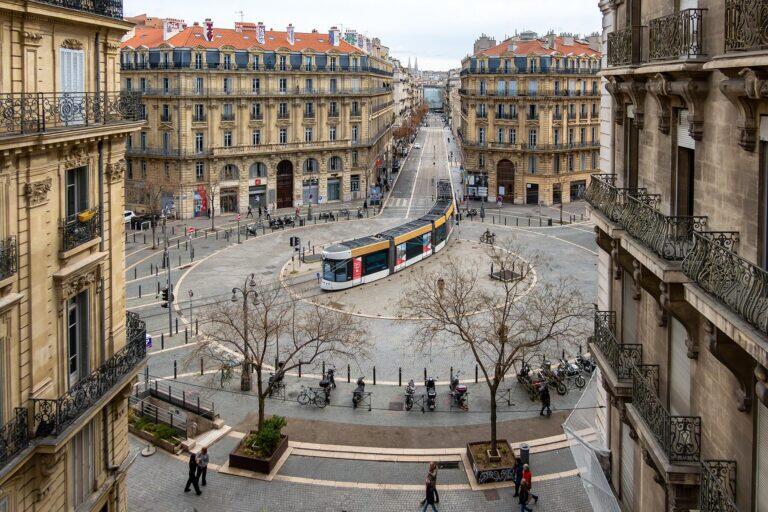 <a href='https://www.fodors.com/world/europe/france/provence/places/aix-marseille-and-the-central-coast/marseille/experiences/news/photos/best-things-to-do-in-marseille-france#'>From "The 12 Best Things to Do in Marseille, France (and the Top Things to Avoid): Things to Know"</a>