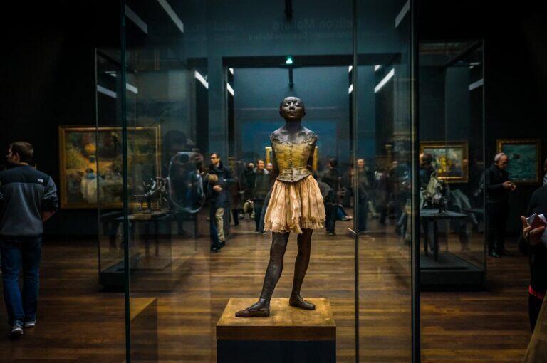 <a href='https://www.fodors.com/world/europe/france/paris/experiences/news/photos/20-ultimate-things-to-do-in-paris#'>From "The 15 Ultimate Things to Do in Paris in 2025 (And the Top Things to Avoid)"</a>