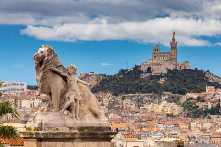 <a href='https://www.fodors.com/world/europe/france/provence/places/aix-marseille-and-the-central-coast/marseille/experiences/news/photos/best-things-to-do-in-marseille-france#'>From "The 12 Best Things to Do in Marseille, France (and the Top Things to Avoid)"</a>