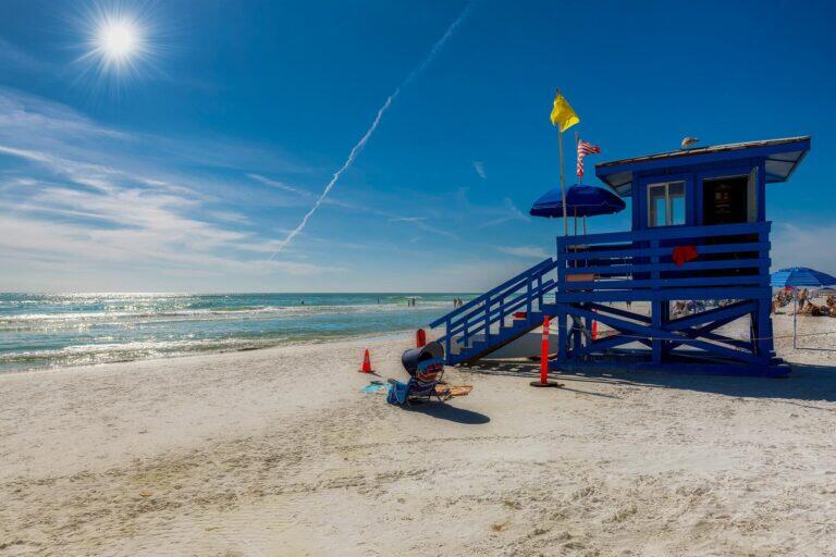 <a href='https://www.fodors.com/world/north-america/usa/florida/experiences/news/photos/americas-10-deadliest-beaches-are-all-in-this-state#'>From "America’s 10 Deadliest Beaches Are All in This State"</a>