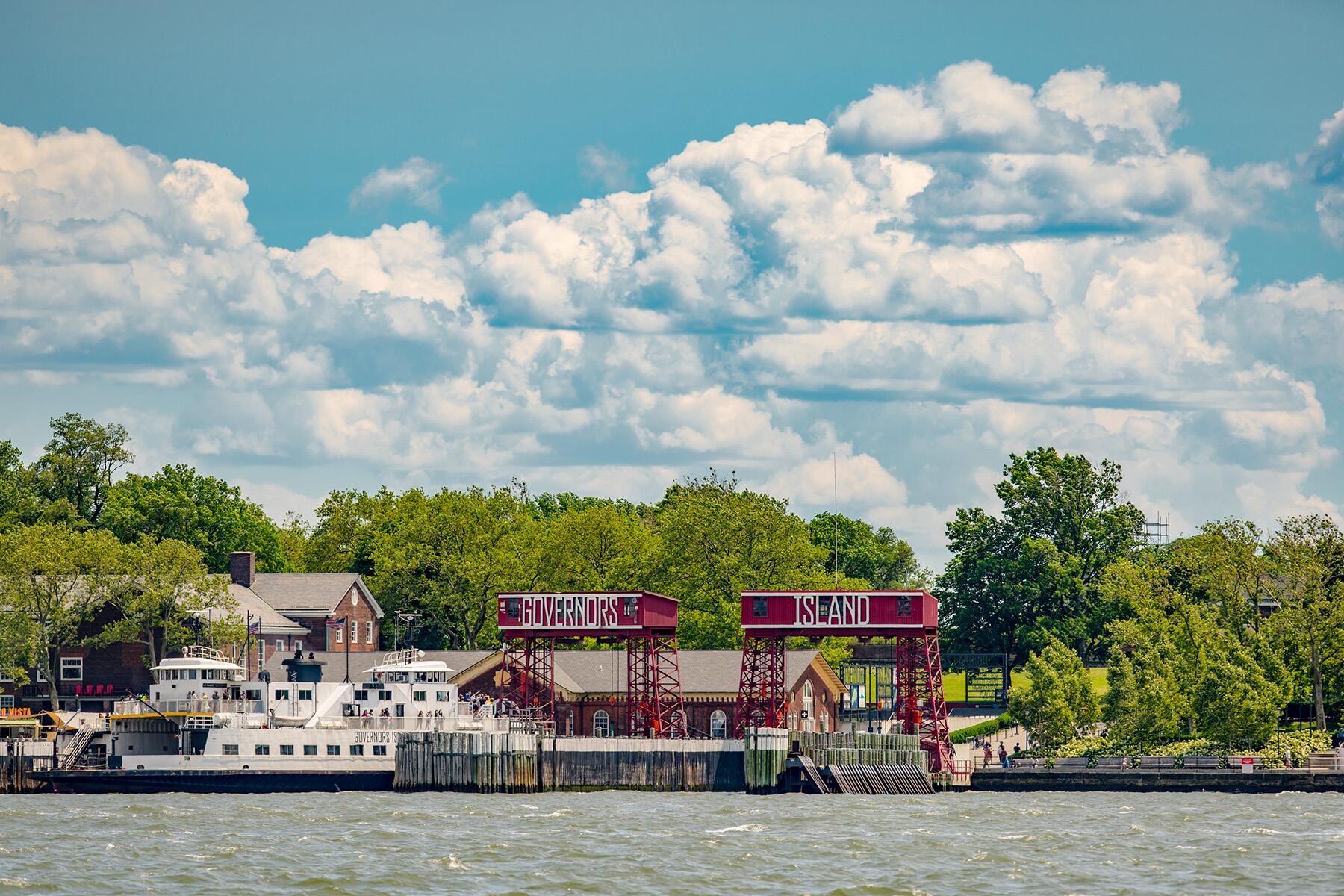 <a href='https://www.fodors.com/world/north-america/usa/new-york/new-york-city/experiences/news/photos/best-things-to-do-in-new-york-city#'>From "The 15 Best Things to Do in New York City (and Top Things to Avoid): Visit Governors Island"</a>
