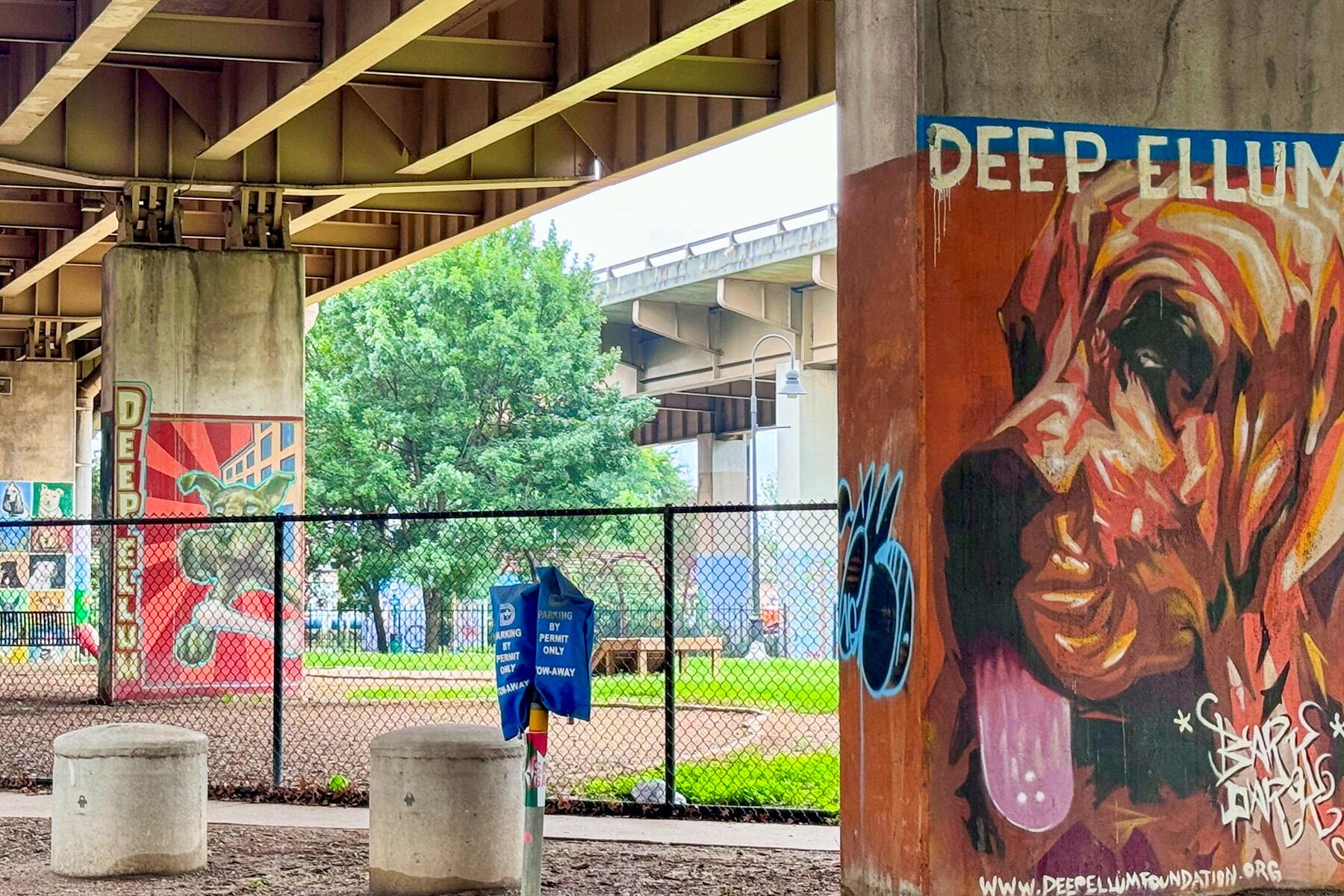 <a href='https://www.fodors.com/world/north-america/usa/texas/dallas-and-fort-worth/places/dallas/experiences/news/photos/best-things-to-do-in-dallas#'>From "The 10 Best Things to Do in Dallas (and Top Things to Avoid): Things to Avoid: Walking Around"</a>