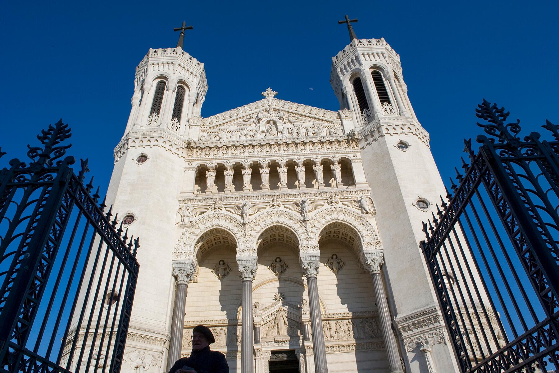 <a href='https://www.fodors.com/world/europe/france/lyon-and-the-alps/places/lyon/experiences/news/photos/the-best-things-to-do-in-lyon-and-top-things-to-avoid#'>From "The 14 Best Things to Do in Lyon (and Top Things to Avoid): Gaze at History at the Basilica of Notre-Dame de Fourvière and Roman Ruins"</a>