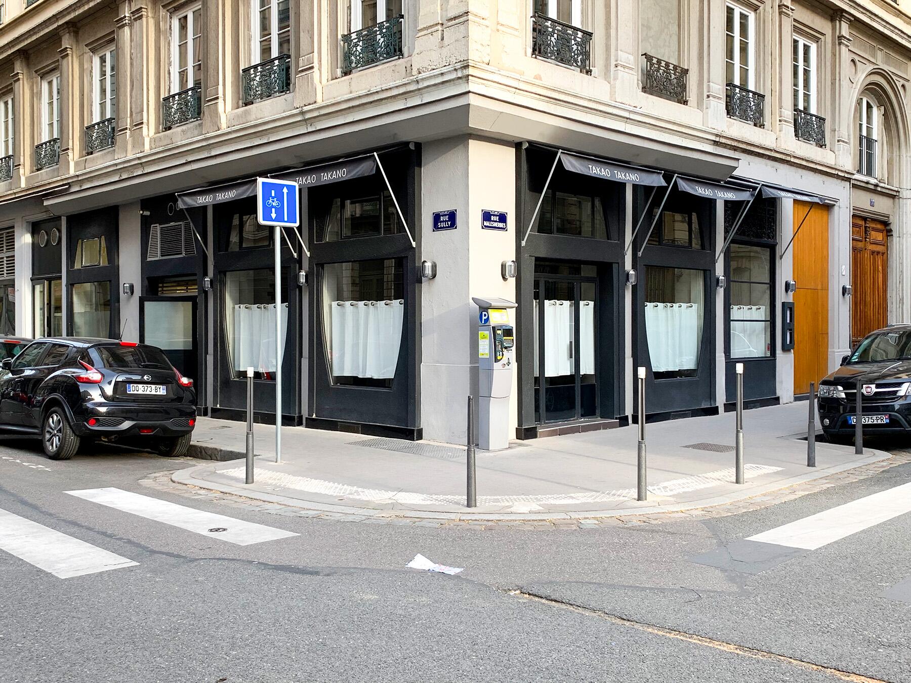 <a href='https://www.fodors.com/world/europe/france/lyon-and-the-alps/places/lyon/experiences/news/photos/the-best-things-to-do-in-lyon-and-top-things-to-avoid#'>From "The 14 Best Things to Do in Lyon (and Top Things to Avoid): Must-Try Restaurant: Takao Takano"</a>