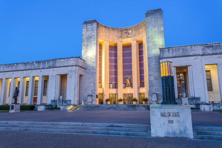 <a href='https://www.fodors.com/world/north-america/usa/texas/dallas-and-fort-worth/places/dallas/experiences/news/photos/best-things-to-do-in-dallas#'>From "The 10 Best Things to Do in Dallas (and Top Things to Avoid): Know Before You Go"</a>