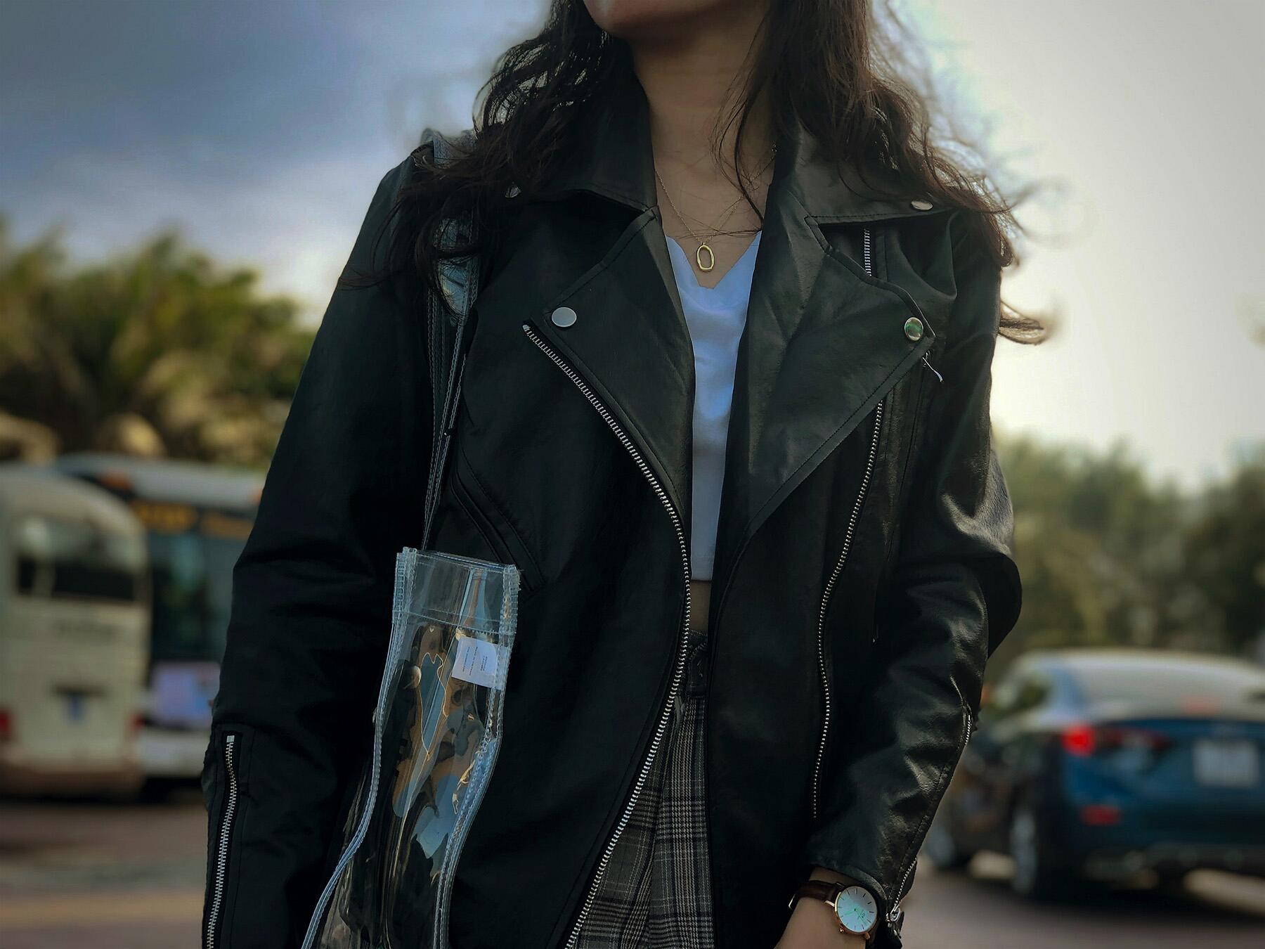<a href='https://www.fodors.com/world/north-america/usa/texas/experiences/news/photos/what-to-pack-for-trip-to-texas#'>From "10 Important Rules for Dressing Right When You’re in Texas: OK, Yes, You Can Wear Leather"</a>