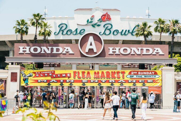 <a href='https://www.fodors.com/world/north-america/usa/california/los-angeles/experiences/news/photos/best-things-to-do-in-los-angeles#'>From "The 11 Best Things to Do in Los Angeles (and Top Things to Avoid): Take a Spin Around a Market"</a>