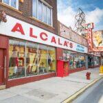 <a href='https://www.fodors.com/world/north-america/usa/illinois/chicago/experiences/news/photos/best-things-to-do-in-chicago#'>From "The 14 Best Things to Do in Chicago (and Top Things to Avoid): Ukrainian Village"</a>