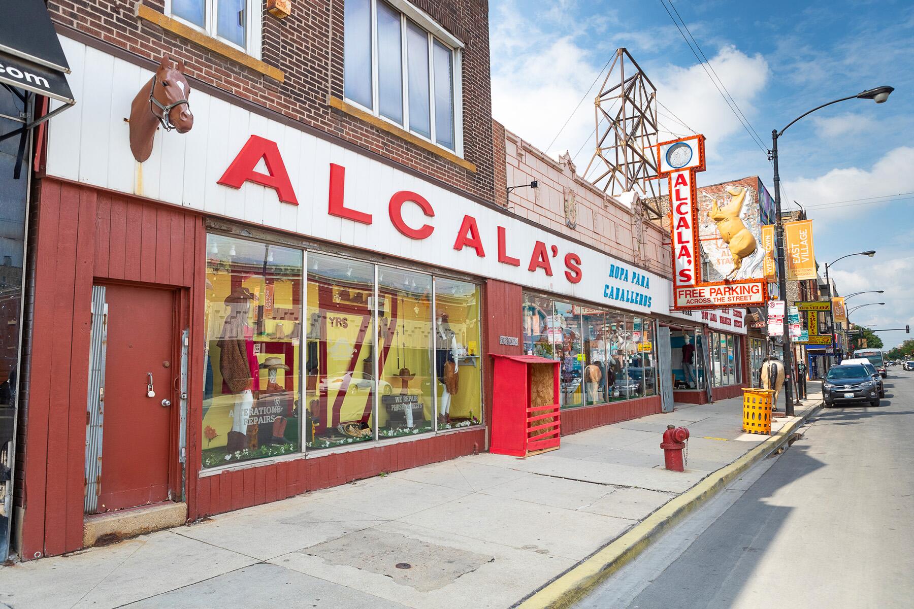 <a href='https://www.fodors.com/world/north-america/usa/illinois/chicago/experiences/news/photos/best-things-to-do-in-chicago#'>From "The 14 Best Things to Do in Chicago (and Top Things to Avoid): Ukrainian Village"</a>