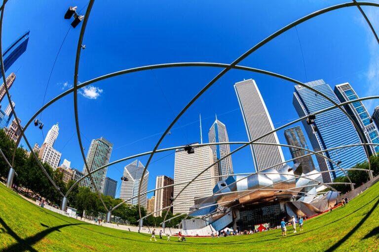 <a href='https://www.fodors.com/world/north-america/usa/illinois/chicago/experiences/news/photos/best-things-to-do-in-chicago#'>From "The 14 Best Things to Do in Chicago (and Top Things to Avoid): Millennium Park"</a>