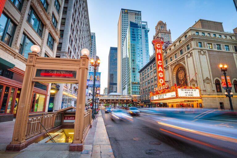 <a href='https://www.fodors.com/world/north-america/usa/illinois/chicago/experiences/news/photos/best-things-to-do-in-chicago#'>From "The 14 Best Things to Do in Chicago (and Top Things to Avoid)"</a>