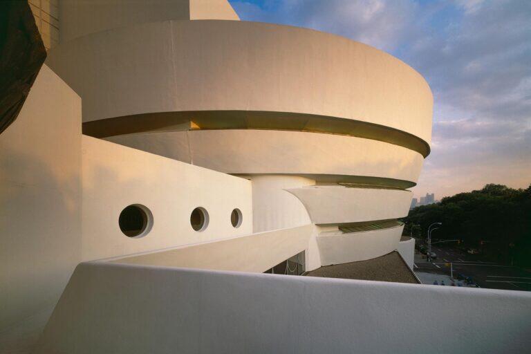 <a href='https://www.fodors.com/world/north-america/usa/new-york/new-york-city/experiences/news/photos/best-museums-in-new-york-city#'>From "The 15 Best Museums in New York City: Solomon R. Guggenheim Museum"</a>