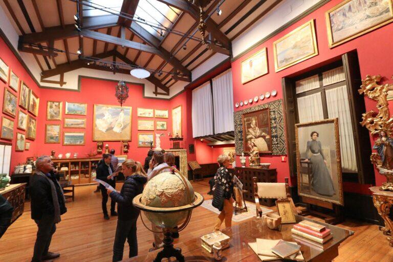 <a href='https://www.fodors.com/world/europe/spain/madrid/experiences/news/photos/best-things-to-do-in-madrid#'>From "The 15 Best Things to Do in Madrid (and Top Things to Avoid): Hunt for Treasures at the Sorolla Museum"</a>
