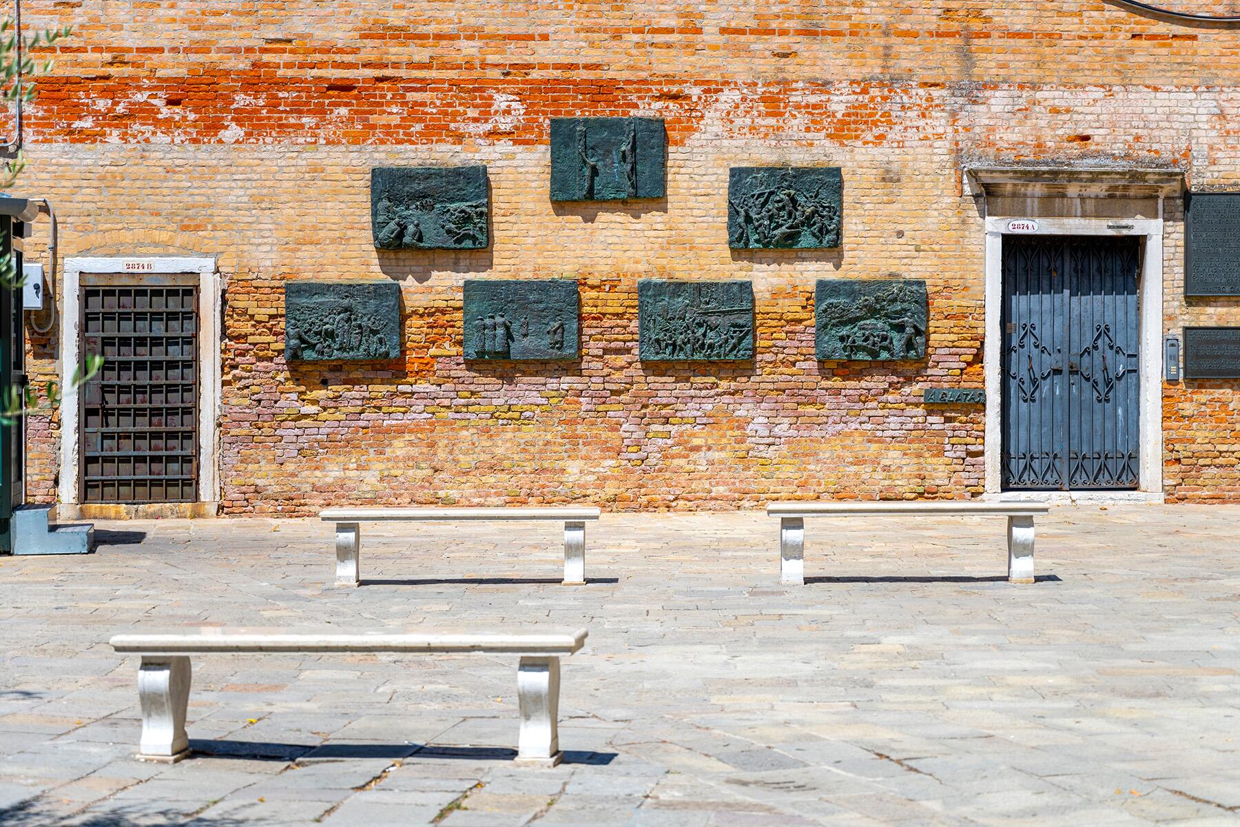 <a href='https://www.fodors.com/world/europe/italy/venice/experiences/news/photos/best-things-to-do-in-venice-italy#'>From "The 15 Best Things to Do in Venice, Italy (and Top Things to Avoid): Learn the Tragic History of the World’s First Jewish Ghetto"</a>