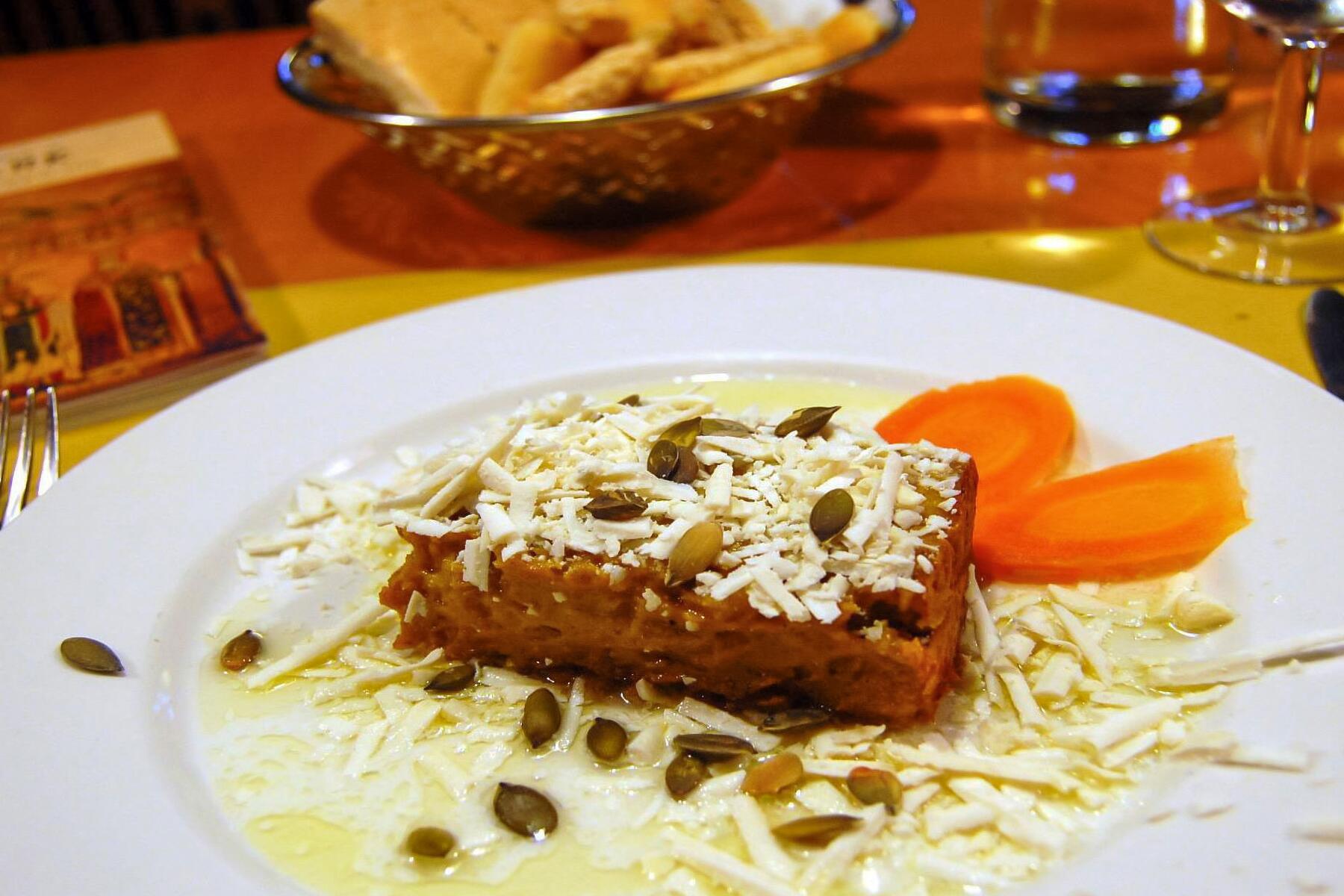 <a href='https://www.fodors.com/world/europe/italy/venice/experiences/news/photos/best-things-to-do-in-venice-italy#'>From "The 15 Best Things to Do in Venice, Italy (and Top Things to Avoid): Must-Try Restaurant: La Zucca"</a>