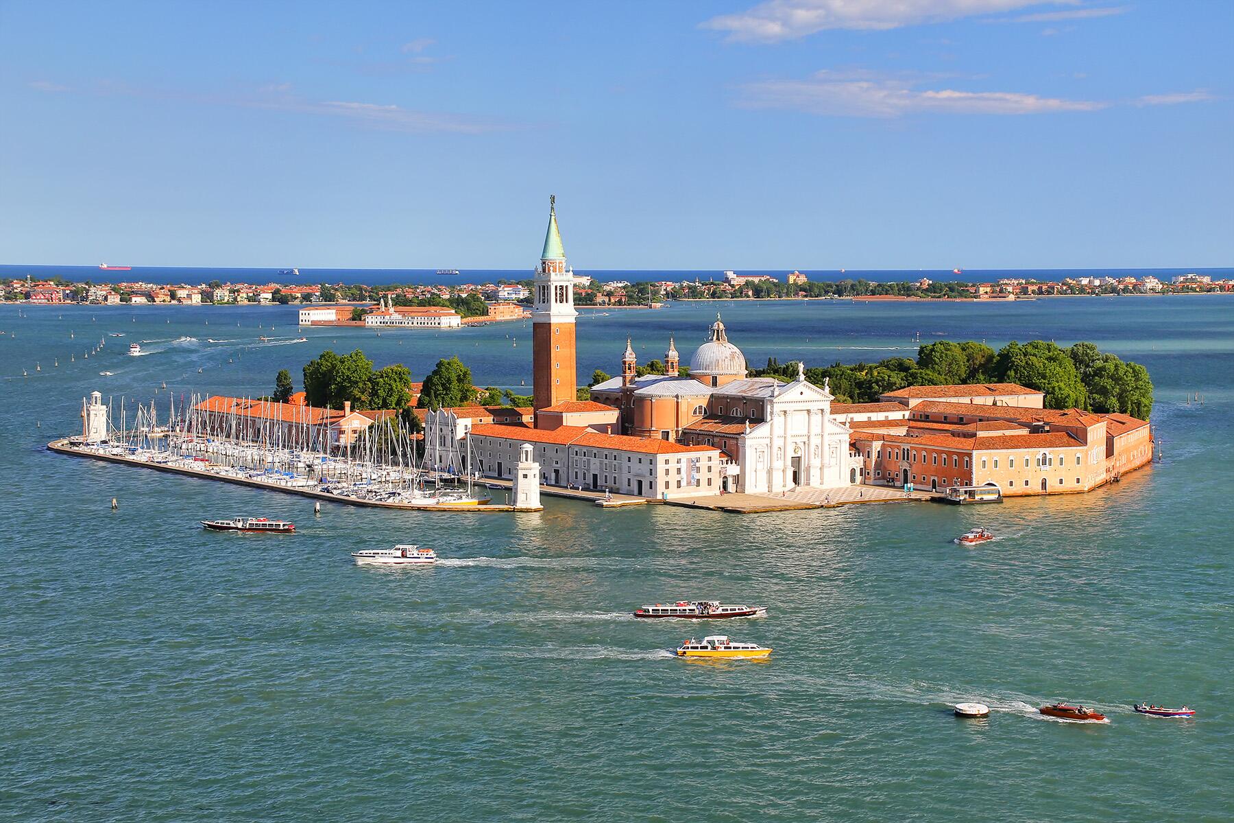 <a href='https://www.fodors.com/world/europe/italy/venice/experiences/news/photos/best-things-to-do-in-venice-italy#'>From "The 15 Best Things to Do in Venice, Italy (and Top Things to Avoid): Watch the Lagoon From San Giorgio Maggiore"</a>