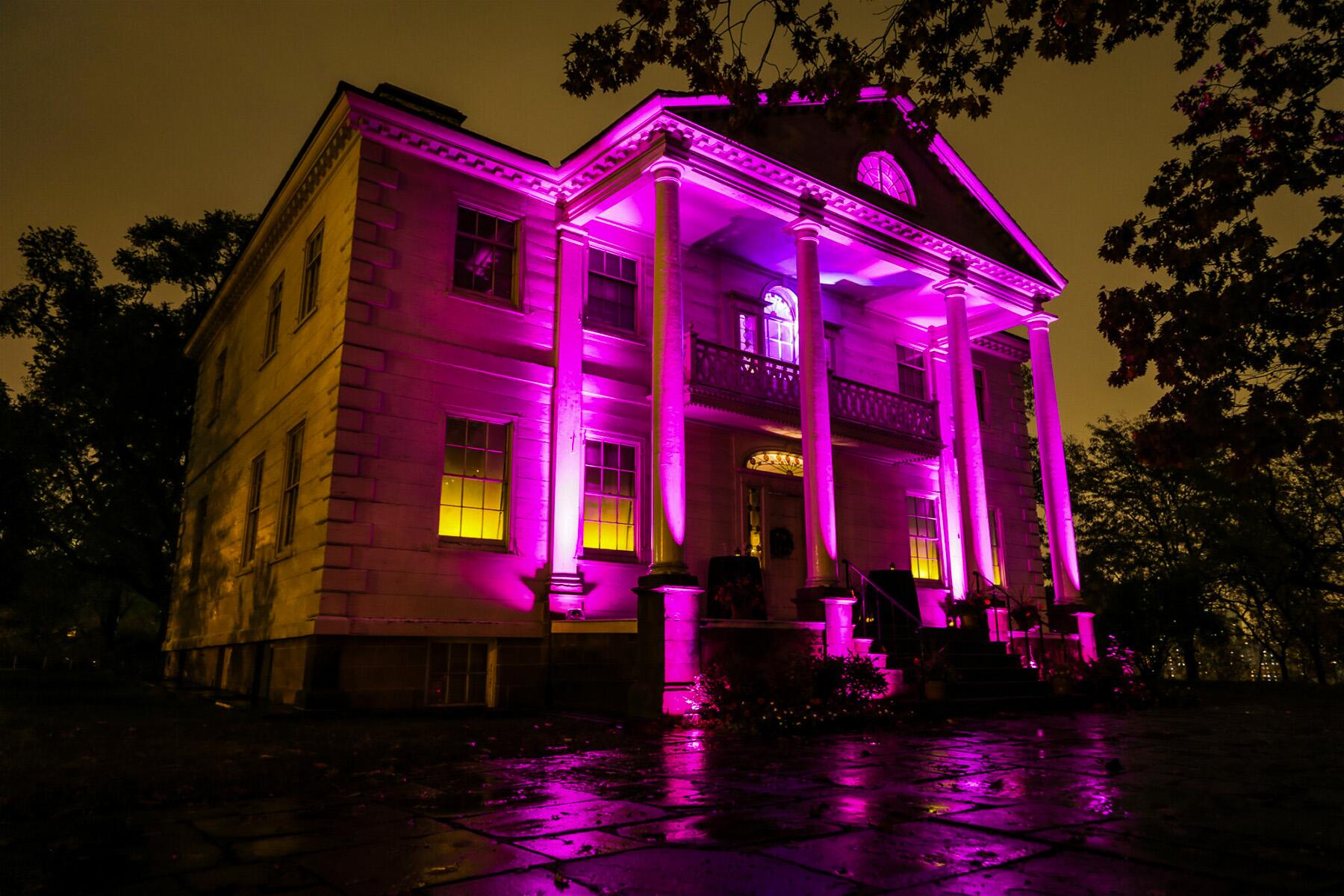 <a href='https://www.fodors.com/world/north-america/usa/new-york/new-york-city/experiences/news/photos/most-haunted-spots-in-new-york-city#'>From "The 10 Most Haunted Spots in New York City: Morris-Jumel Mansion "</a>