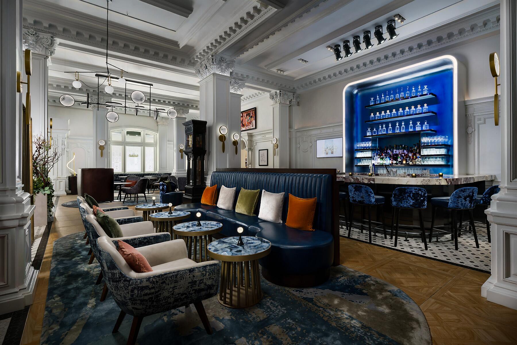 <a href='https://www.fodors.com/world/north-america/usa/new-york/new-york-city/experiences/news/photos/most-haunted-spots-in-new-york-city#'>From "The 10 Most Haunted Spots in New York City: The Algonquin Hotel"</a>