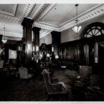 <a href='https://www.fodors.com/world/north-america/usa/new-york/new-york-city/experiences/news/photos/most-haunted-spots-in-new-york-city#'>From "The 10 Most Haunted Spots in New York City: The Algonquin Hotel"</a>