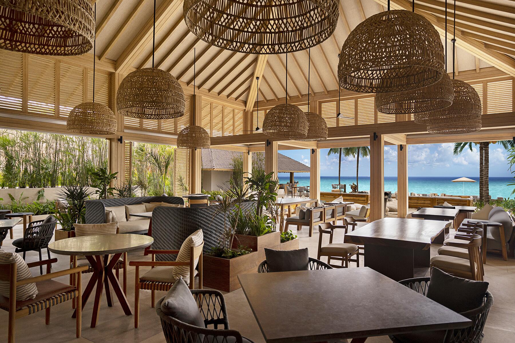 BTMXMY – Sands Beach Club Restaurant Daytime – HiRes (2)