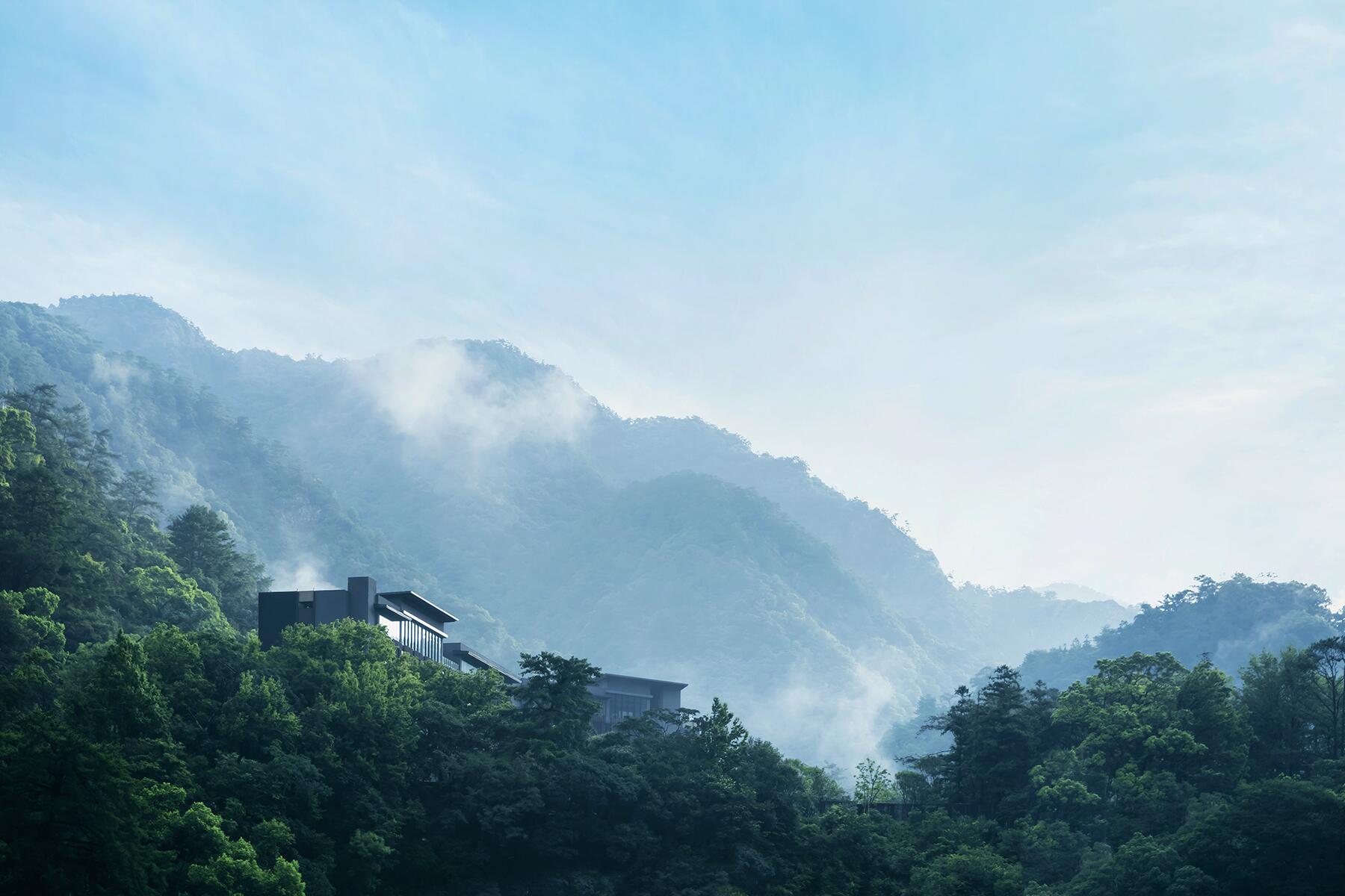 Facility _Exterior 2_ – HOSHINOYA Guguan