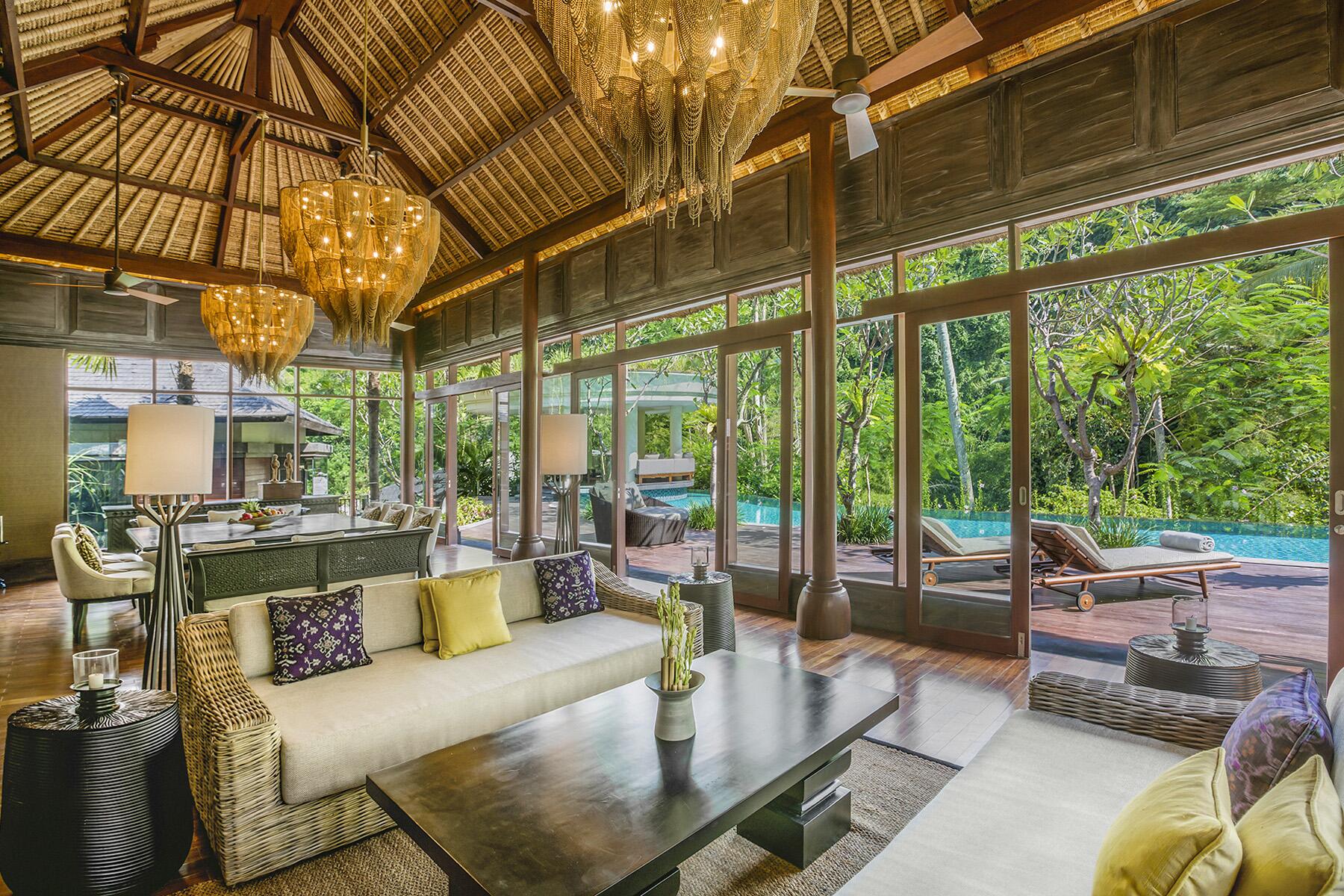 Mandapa Three Bedroom Villa_Living Room