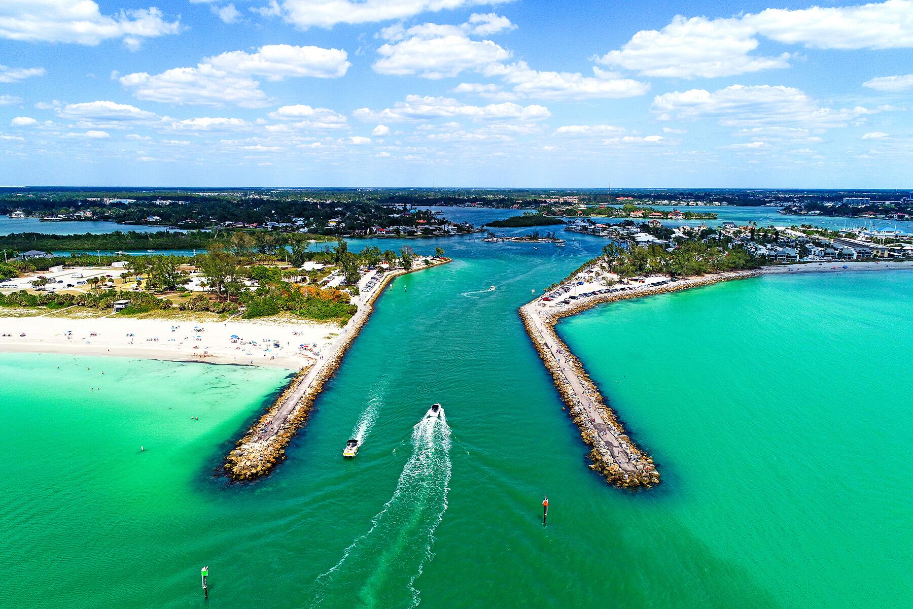 The Weird Florida Beach Town Thats Actually Super Cool