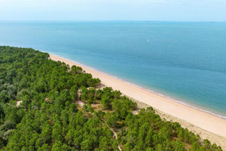 <a href='https://www.fodors.com/world/europe/france/experiences/news/photos/ile-doleron-the-under-the-radar-french-island#'>From "The Island the French Don’t Want You to Know About: Beaches"</a>